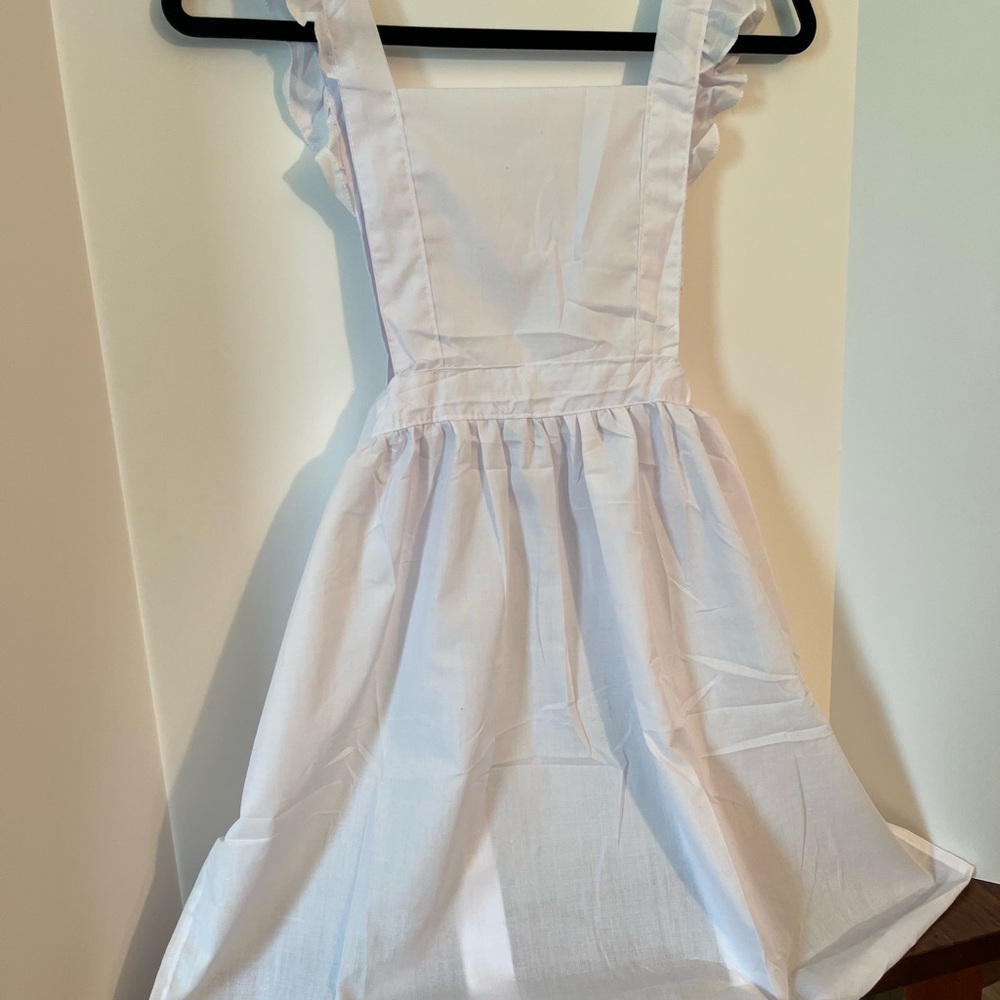 White Pinafore Apron w Ruffled Straps NWOT sz L